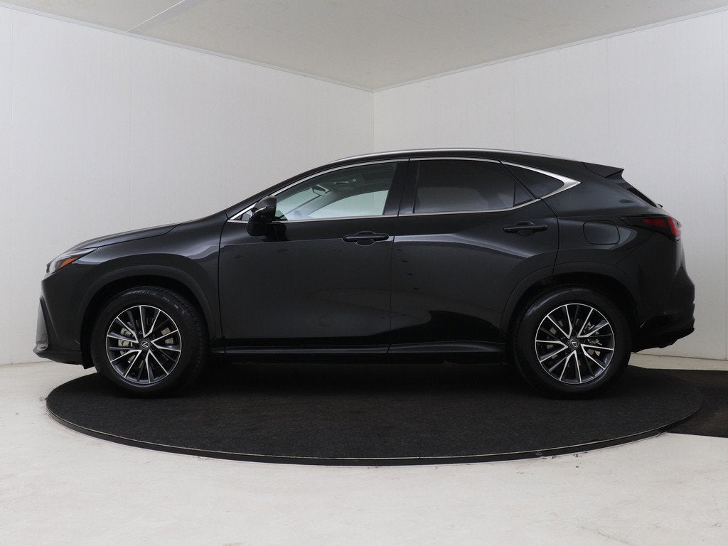 Lexus NX 450h+ AWD Luxury Line | Elektrische Stoelen | Leder, Auto's, Lexus, Automaat, 12 maanden, Automatische klimaatregeling