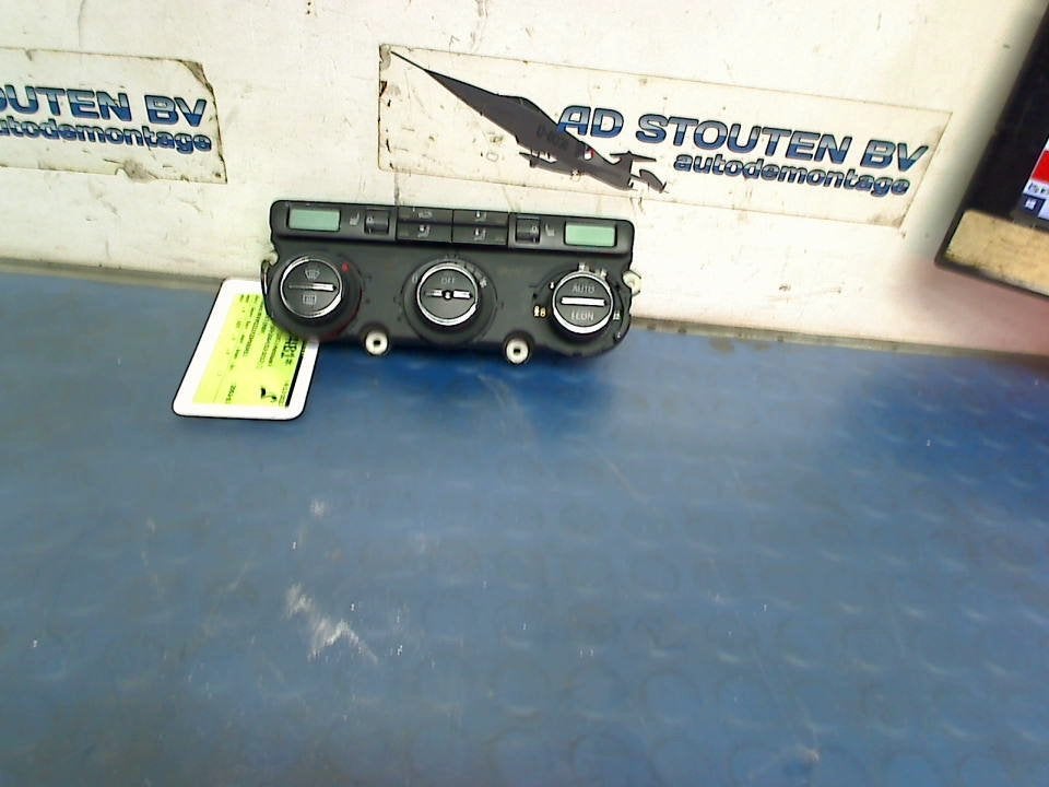 Bedieningspaneel Verwarming Volkswagen Golf V (1K1) 74641421, Gebruikt, Volkswagen, Volkswagen AG, Kundenbetreuung@volkswagen.de