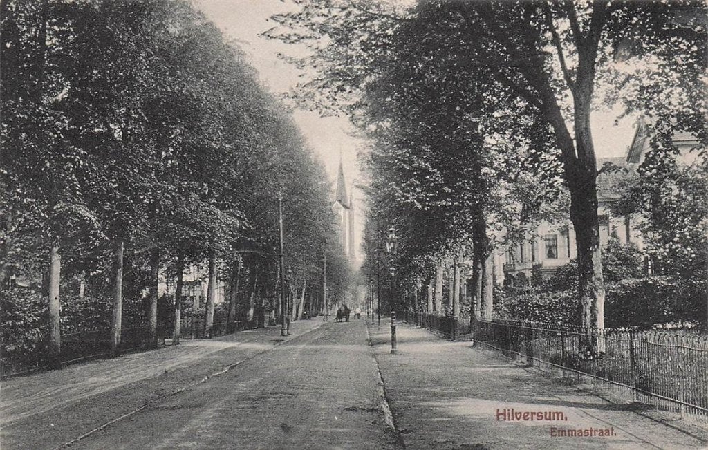 702-176-027 Hilversum Emmastraat, Verzamelen, Ansichtkaarten | Nederland, Verzenden, Voor 1920, Noord-Holland