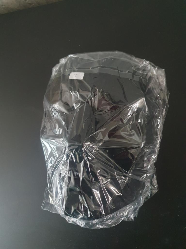 Nieuw Zwart Kunststof Masker, Ophalen of Verzenden, Nieuw, Feestartikel, Carnaval