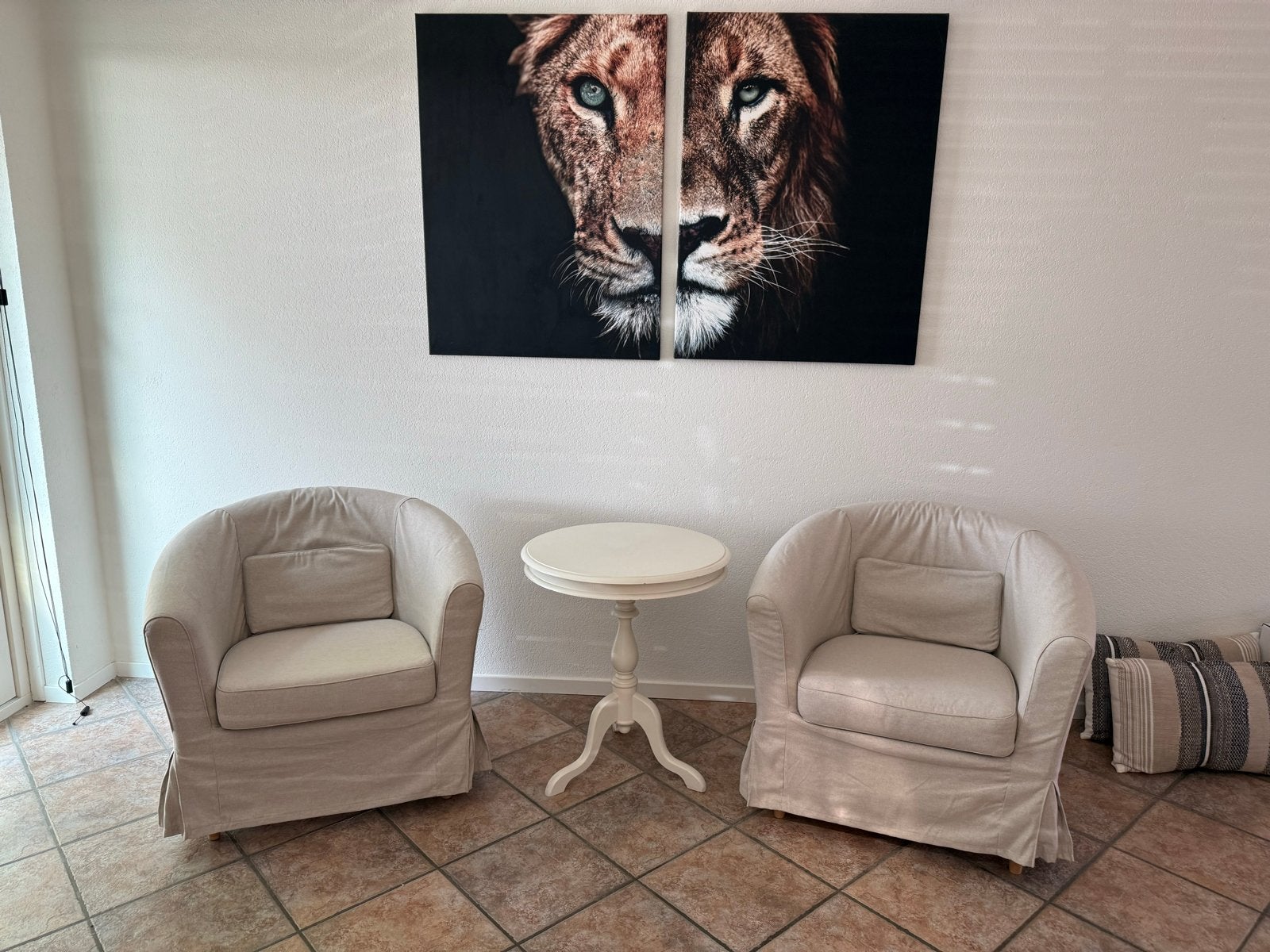 Set van 2 fauteuils en bijzettafel, Ophalen, Zo goed als nieuw, Hout, 75 tot 100 cm