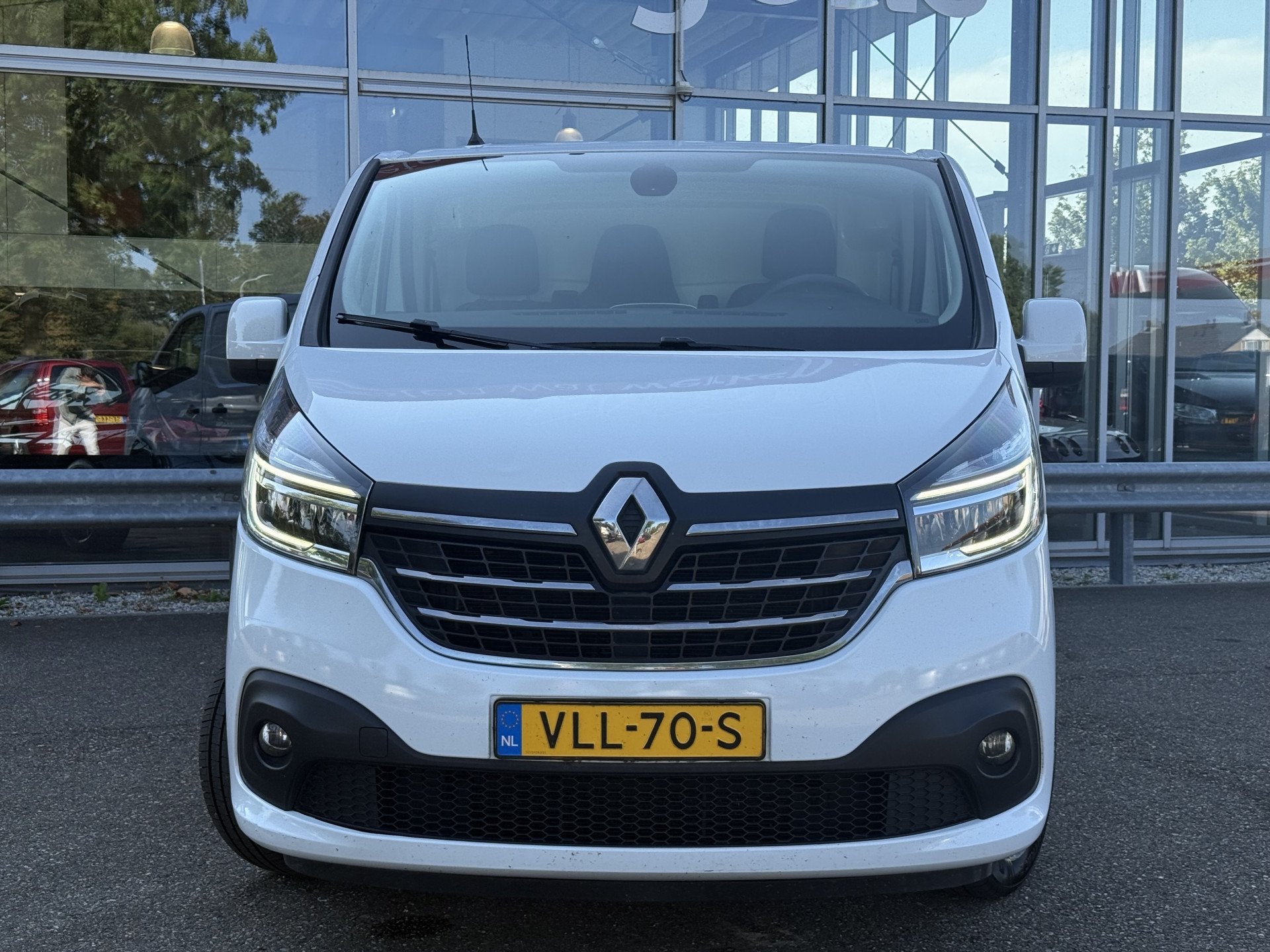 Renault Trafic 2.0 dCi 120 T29 L2H1 Work Edition | NL-auto |, Voorwielaandrijving, Stof, Gebruikt, Renault