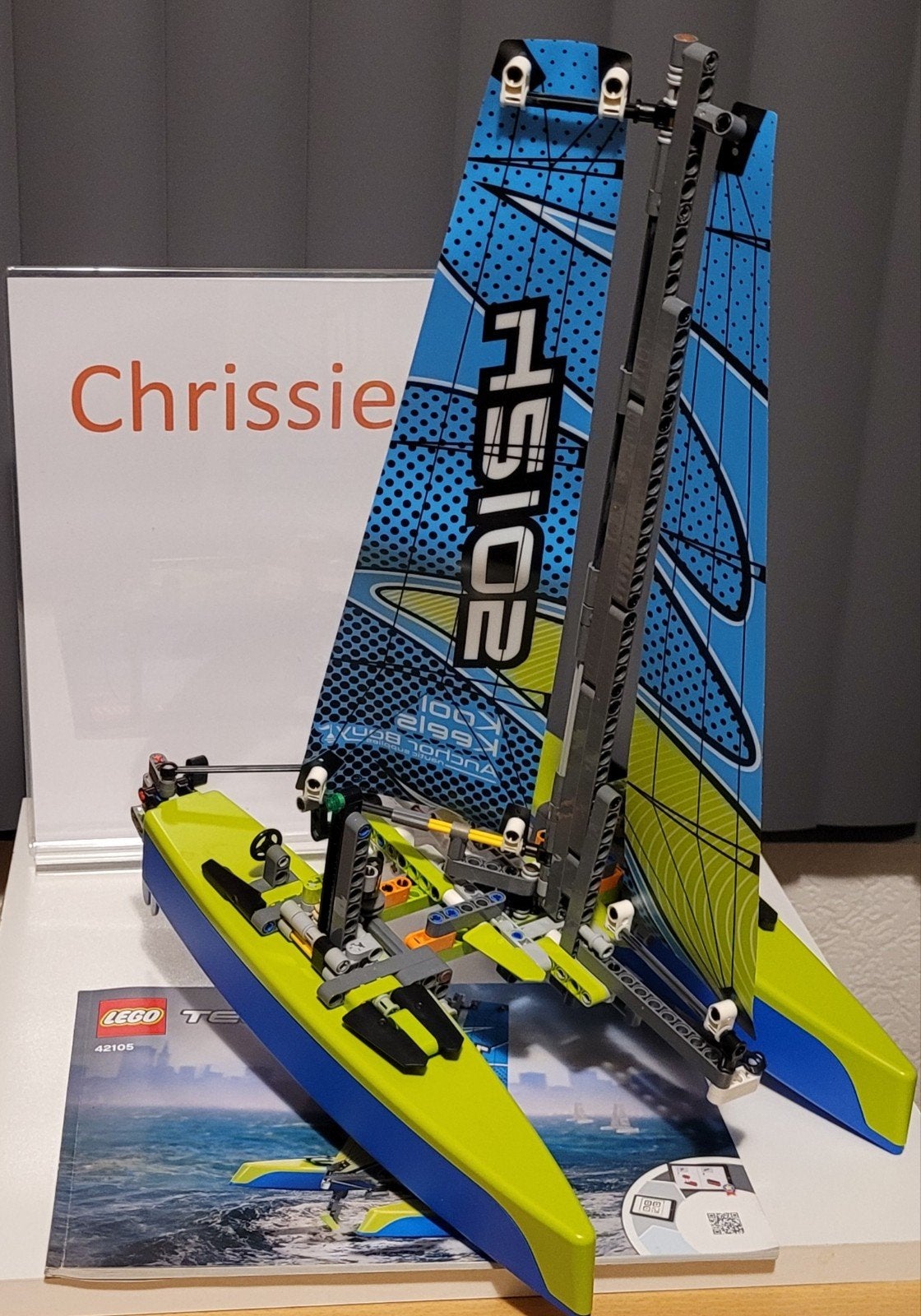 LEGO Technic 42105 Race Jacht - Zeilboot, Ophalen, Zo goed als nieuw
