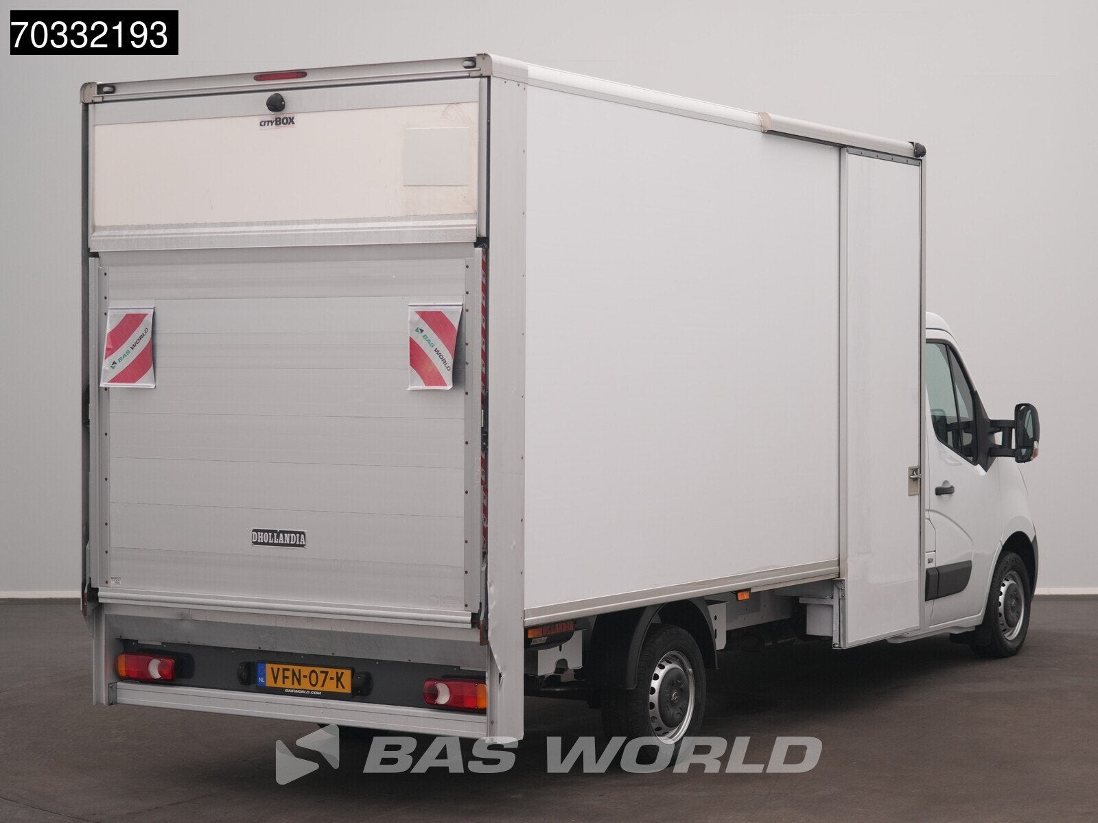 Opel Movano 150PK Laadklep Bakwagen Zijdeur Airco Navi Camer, Stof, Gebruikt, Euro 6, 4 cilinders