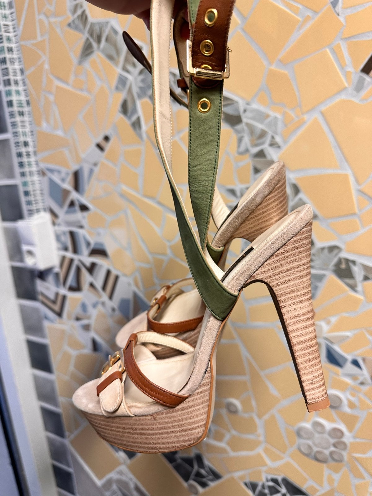 Elegante sandalen met hoge hakken - Maat 37, Kleding | Dames, Ophalen, Gedragen, Beige, Sandalen of Muiltjes
