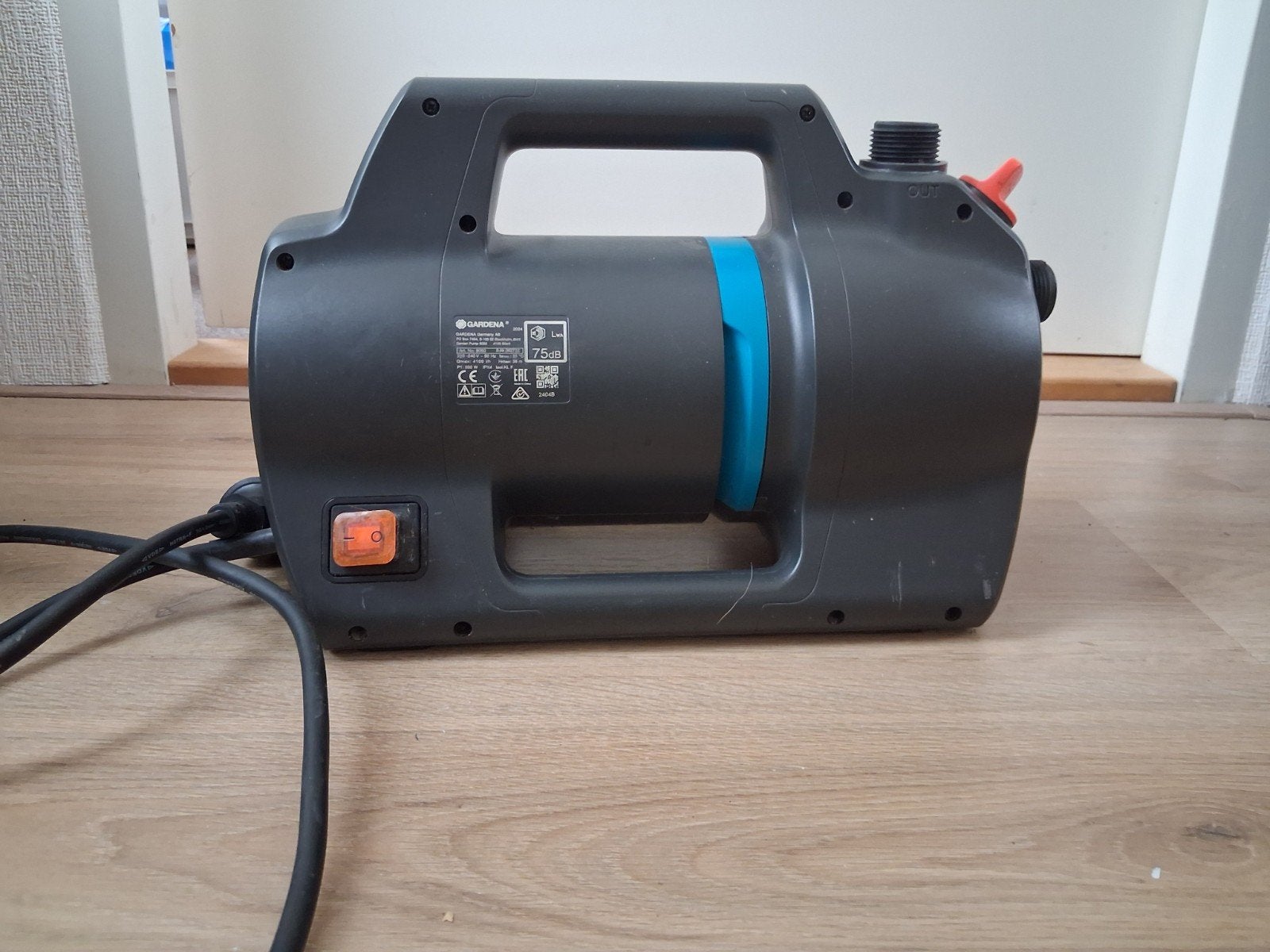 Gardena Waterpomp 4100 Silent - Efficiënt en Stil, Tuin en Terras, Waterpompen, Ophalen of Verzenden, Zo goed als nieuw, Elektrisch