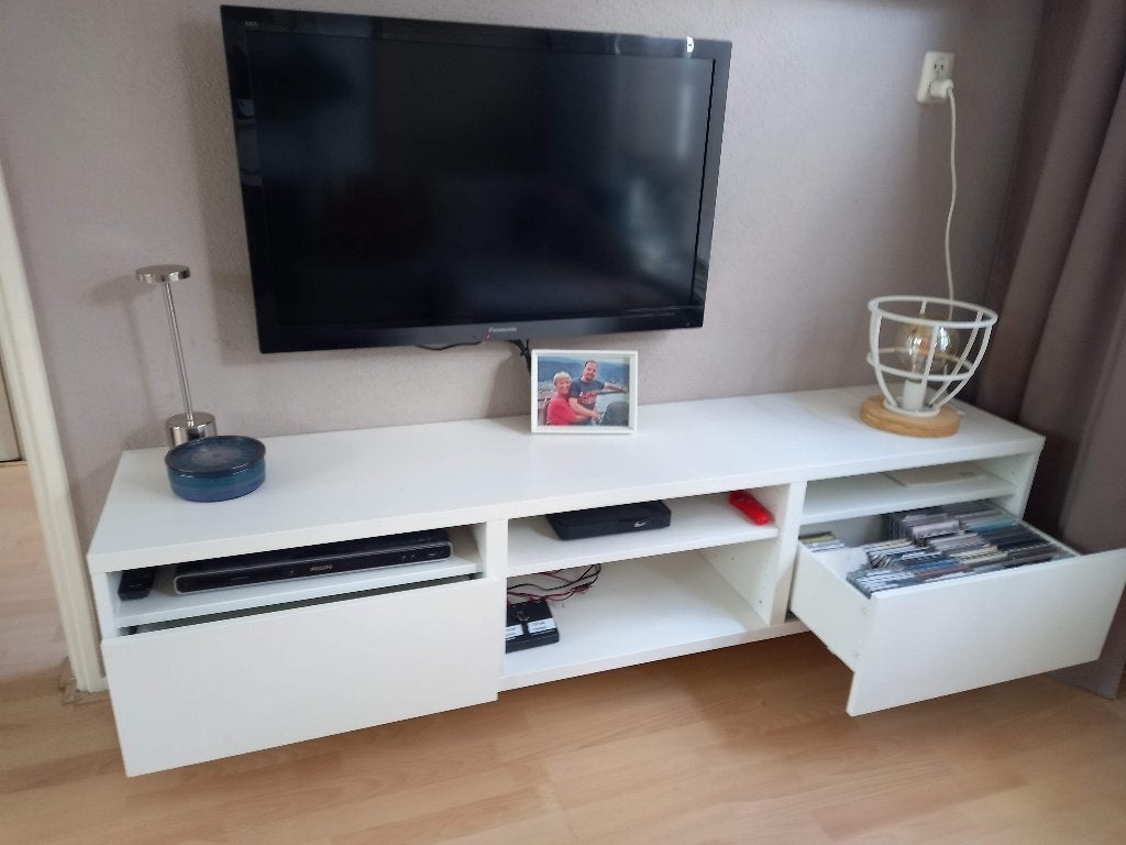 zwevend tv meubel, Gebruikt, 150 tot 200 cm, Ophalen of Verzenden, Minder dan 100 cm
