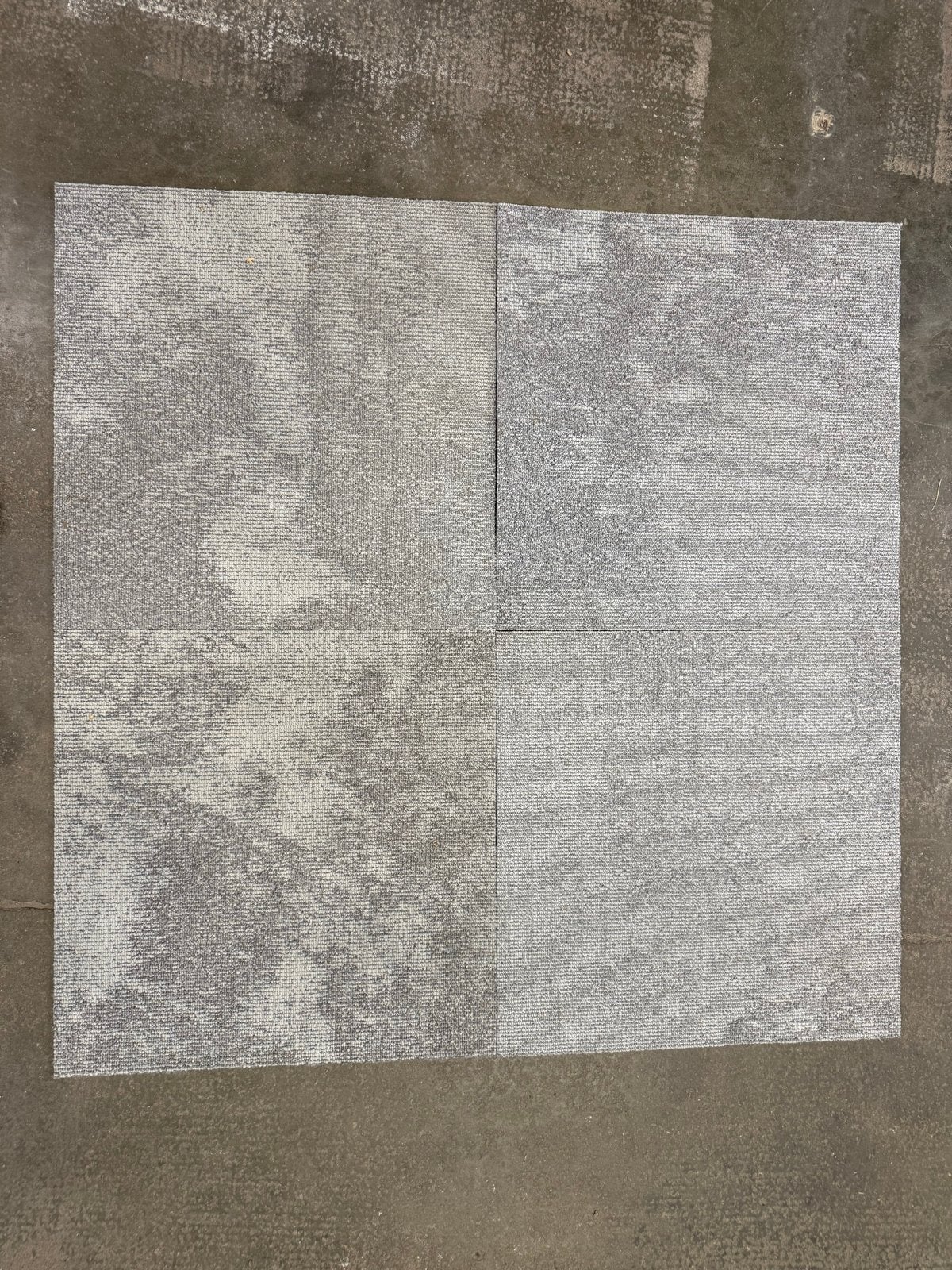 118 Gebruikte tapijttegels - Grijs/Wit, Ophalen, Gebruikt, Vierkant, 50 tot 100 cm