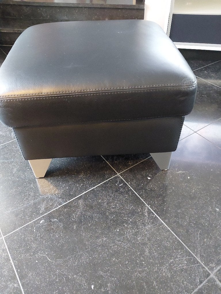 Hocker, Ophalen, Gebruikt, Leer, 50 tot 75 cm