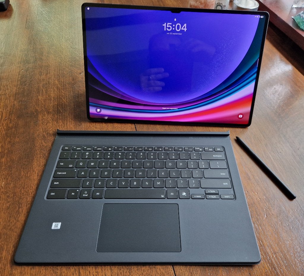 Foto 3 van Samsung Galaxy Tab S9 Ultra 1TB Wi-Fi + Book Cover Keyboard