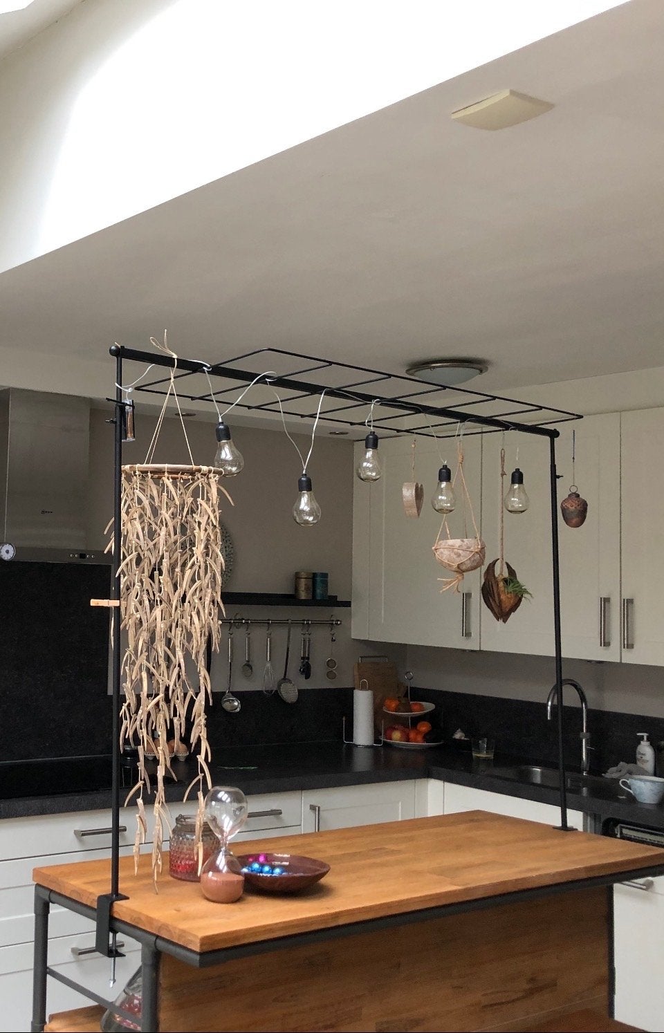 Decoratief stalen rek met rooster, Ophalen, Zo goed als nieuw