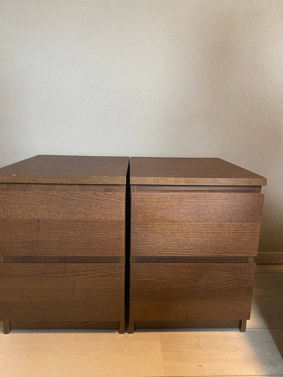 2 nachtkastjes Malm, Huis en Inrichting, Kasten | Ladekasten, Ophalen, Minder dan 50 cm, 1 of 2 laden, Zo goed als nieuw