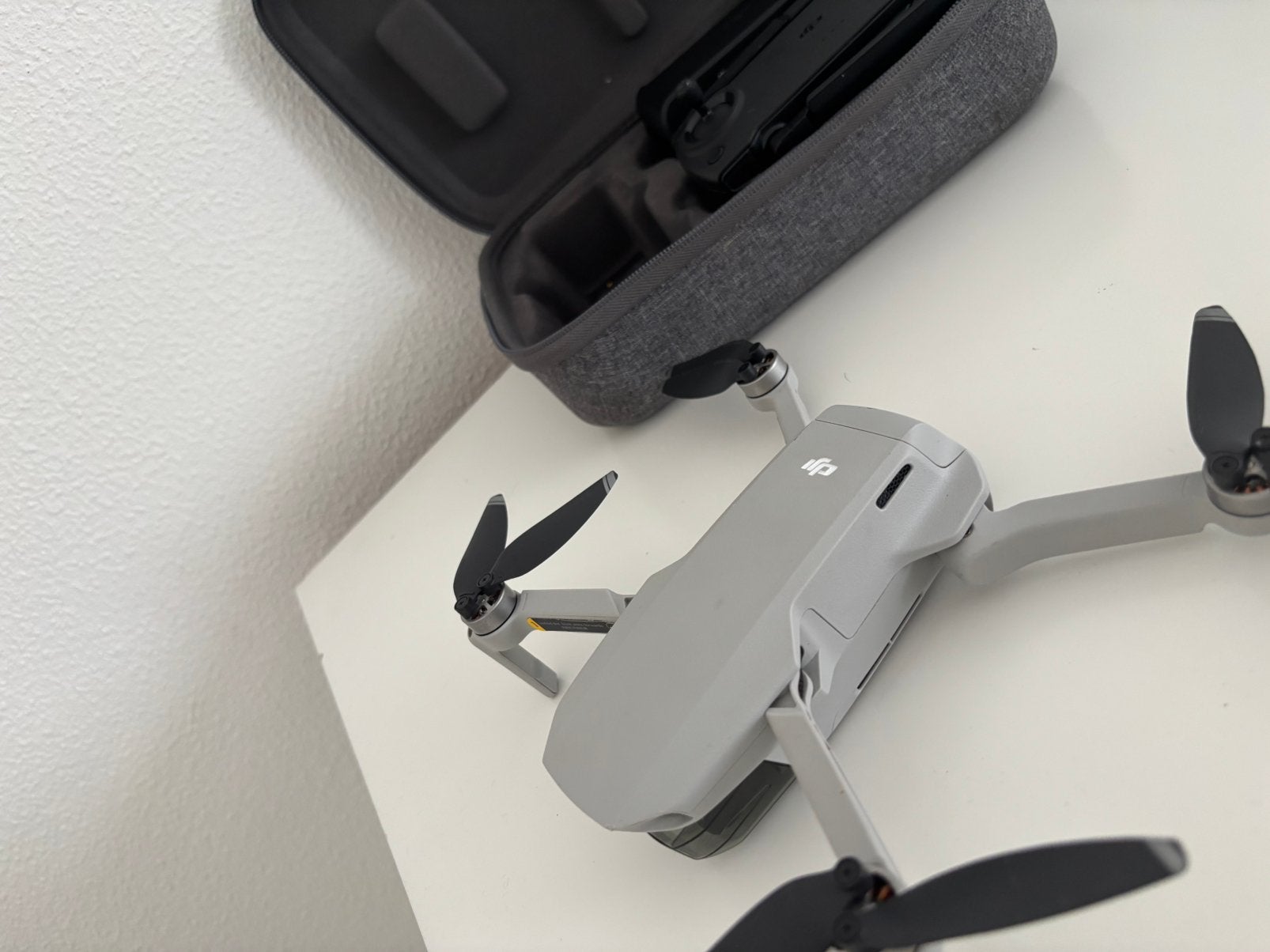 DJI Mavic Mini Fly More Combo | 3 Accu's | Complete set, Ophalen of Verzenden, Zo goed als nieuw, Minder dan 250 gram, DJI