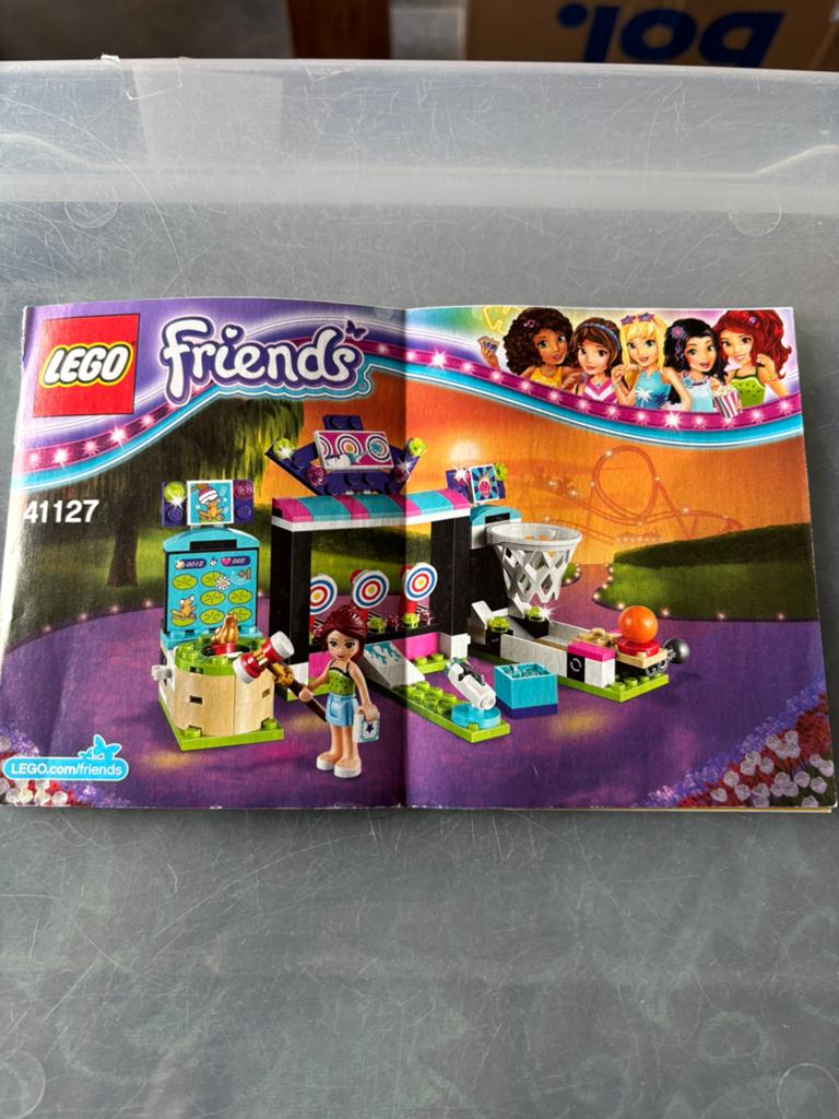 Lego friends 41127 pretpark spelletjes hal, Kinderen en Baby's, Speelgoed | Duplo en Lego, Compleet, Gebruikt, Lego, Friends