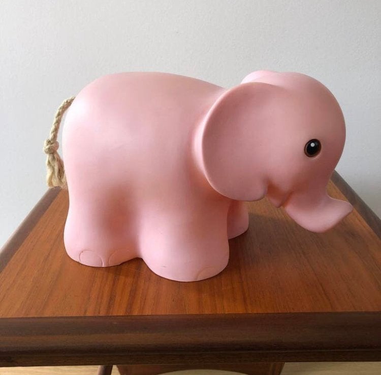 Heico lamp olifant roze 29 cm | NWST, Kunststof, Overige merken, Kinderlamp, Overige stijlen