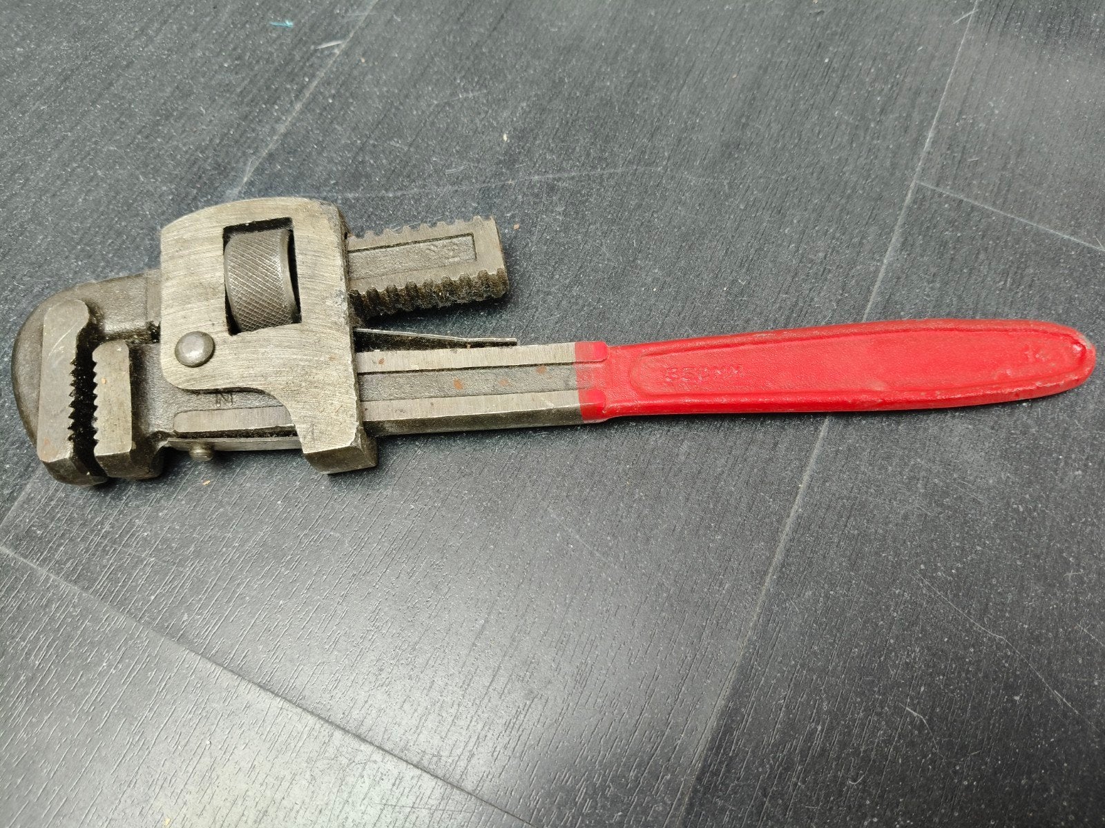 Nieuwe 30 cm pijpsleutel, Doe-het-zelf en Verbouw, Gereedschap | Handgereedschap, Ophalen of Verzenden, Nieuw, Sleutel/ratel