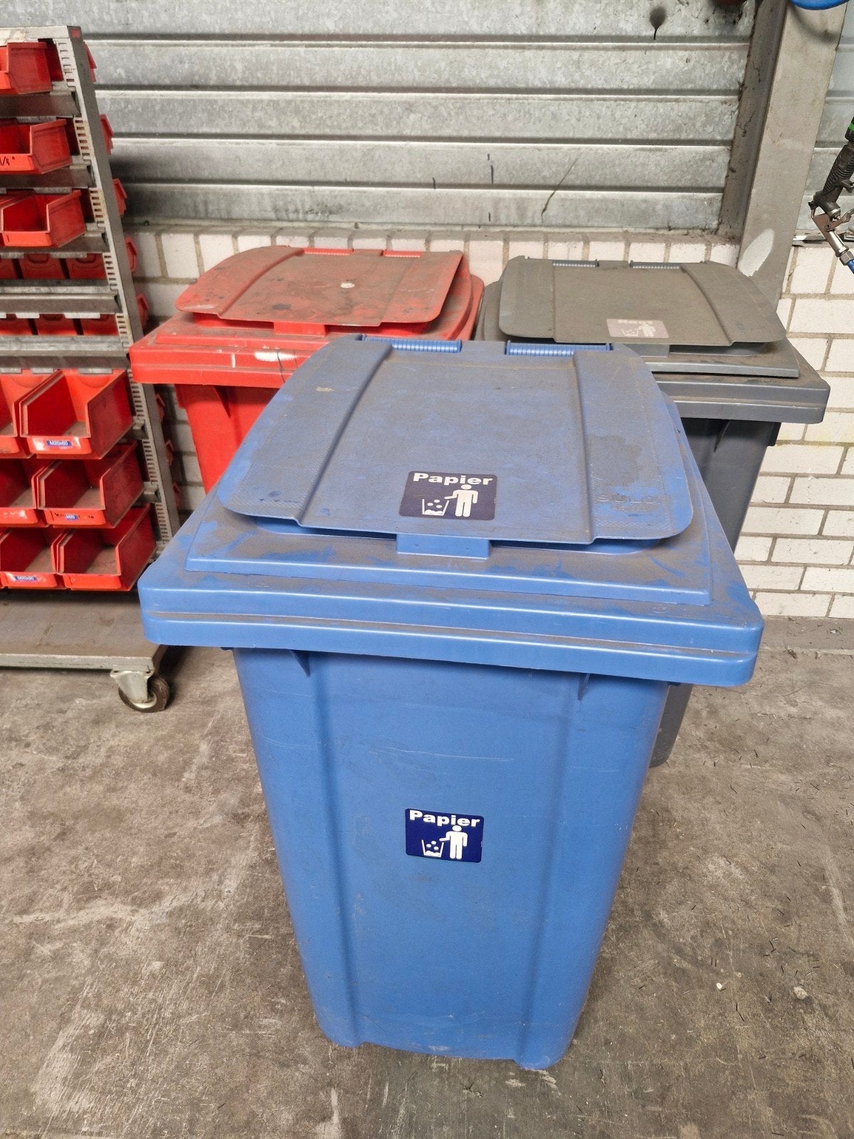 3 gebruikte kliko's voor afvalscheiding, Ophalen, Kunststof, Gebruikt, 40 liter of meer