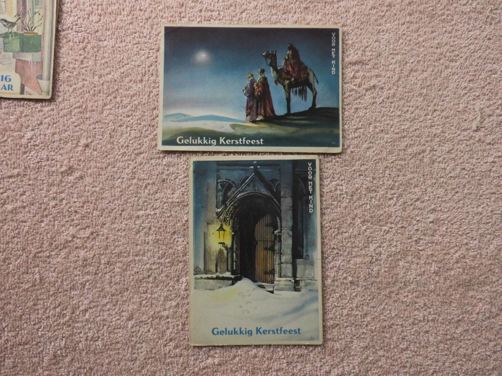 2 Oude Kerstkaarten - Driekoningen en Kerk - Gelopen, Ophalen of Verzenden, 1940 tot 1960, Gelopen, Feest(dag)