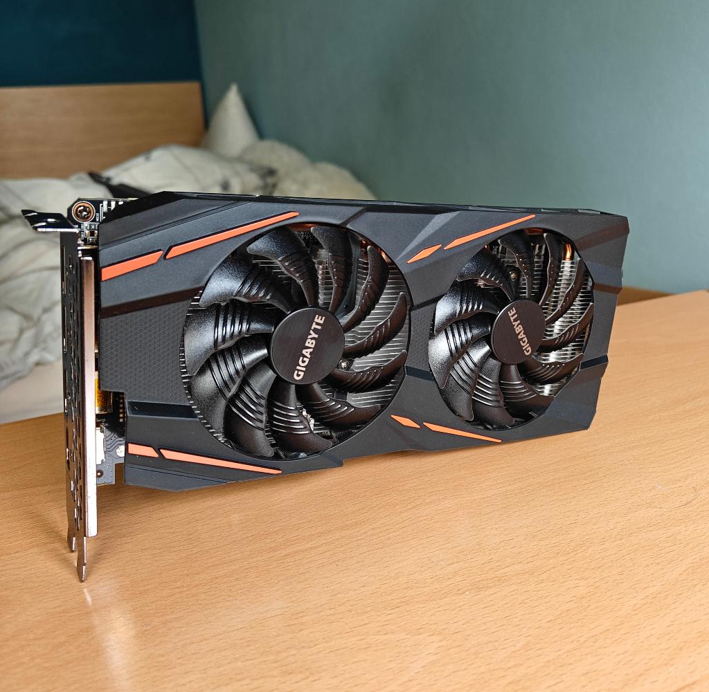 Gigabyte Radeon RX 590 GAMING 8G (rev. 2.0), Computers en Software, Videokaarten, Zo goed als nieuw, AMD, PCI-Express 3.0, GDDR5