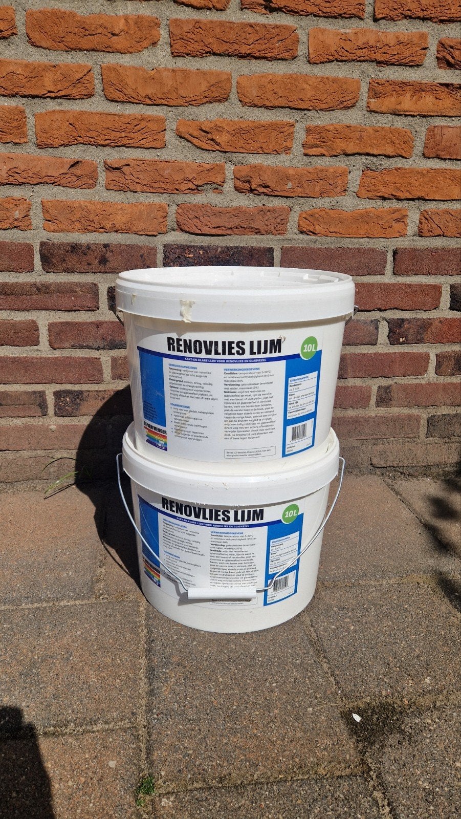 Foto 4 van 2 rollen renovlies + 2x 10 liter behanglijm – wit – nieuw