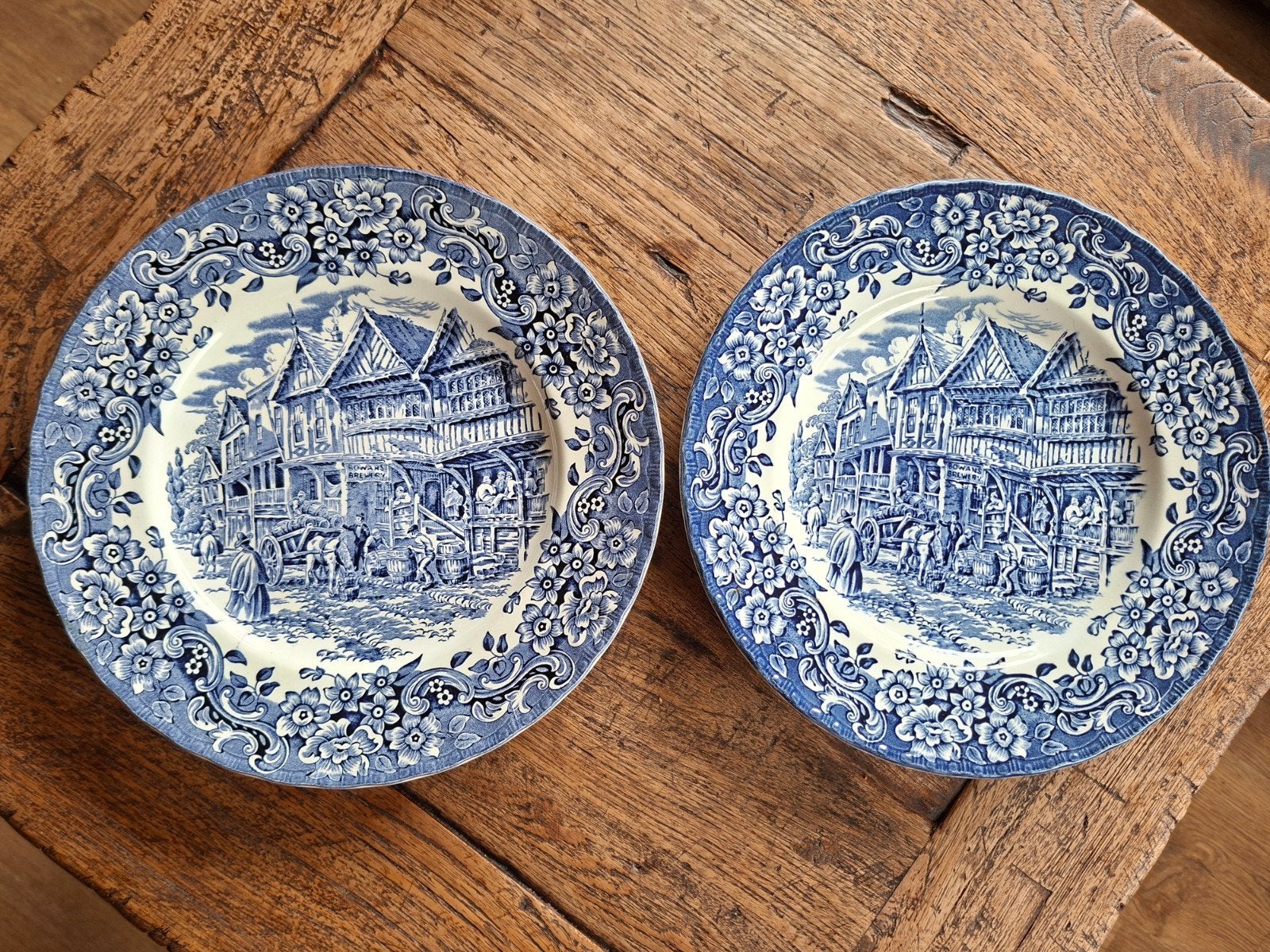 Royal Tudor Ware borden, Antiek en Kunst, Ophalen of Verzenden