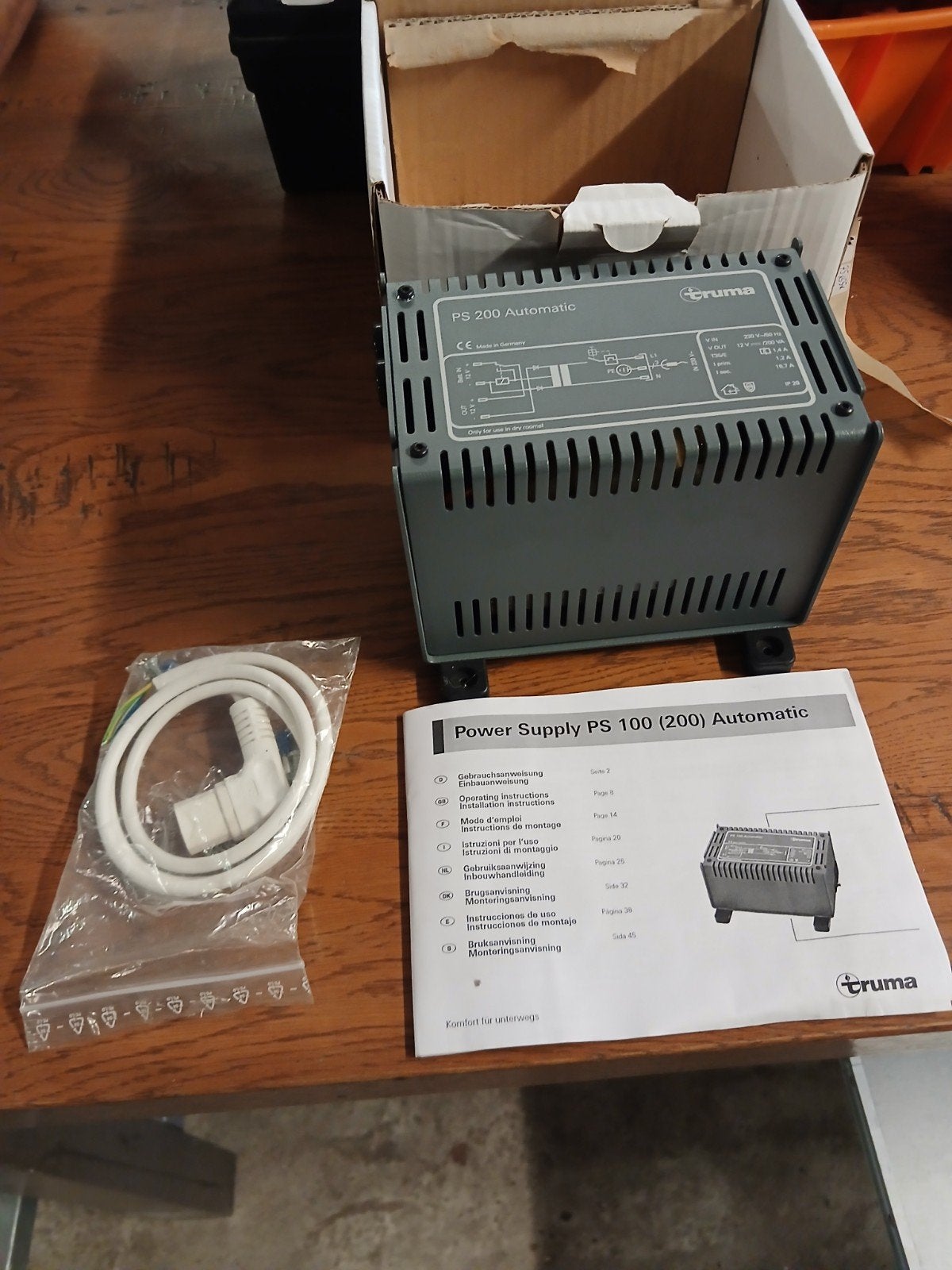 Truma PS 200 Automatic Omvormer / Voeding, Caravans en Kamperen, Ophalen, Zo goed als nieuw