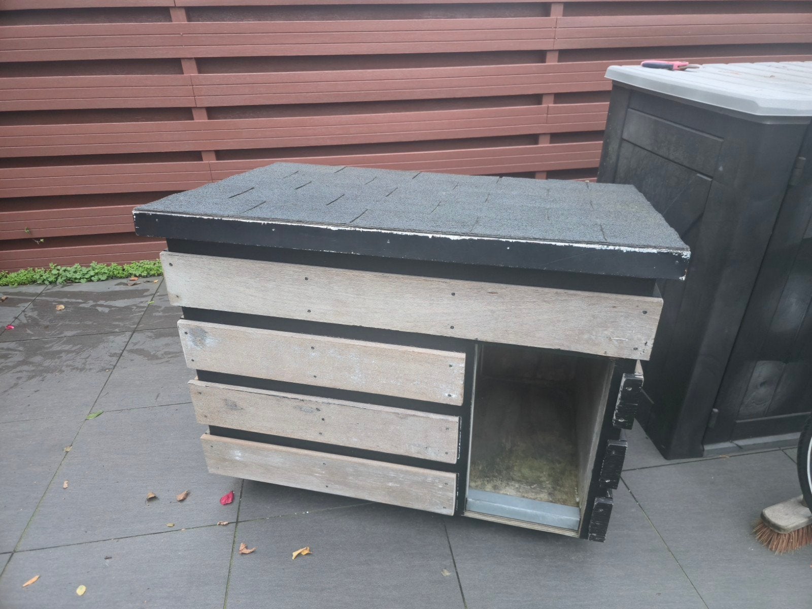 Stevig houten geïsoleerd hondenhok – met opklapbaar dak, Ophalen, 110 cm of meer, 100 cm of meer