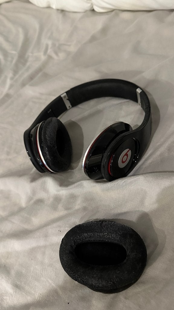 Beats By Dre Studio koptelefoon met alle toebehoren, Gebruikt, Beats, Ophalen of Verzenden, Over-ear