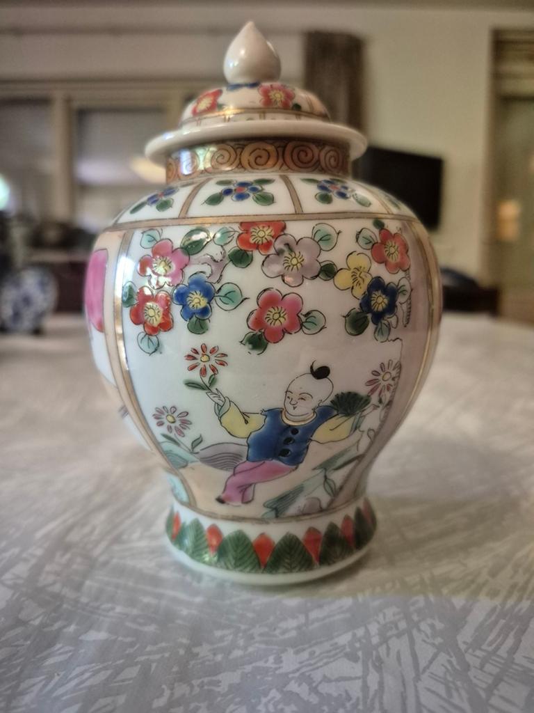 Antiek Chinees Porseleinen Potje met Deksel - 14cm Hoog, Ophalen