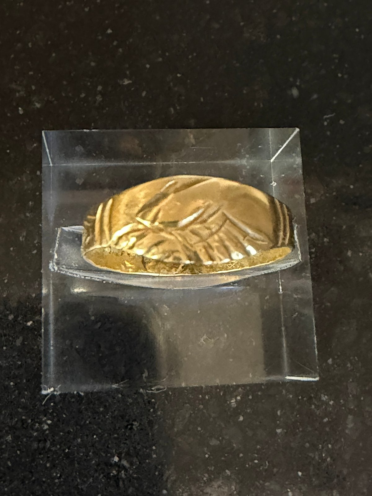 Antieke gouden fede-ring of handjesring, bodemvondst, Ophalen of Verzenden, Goud