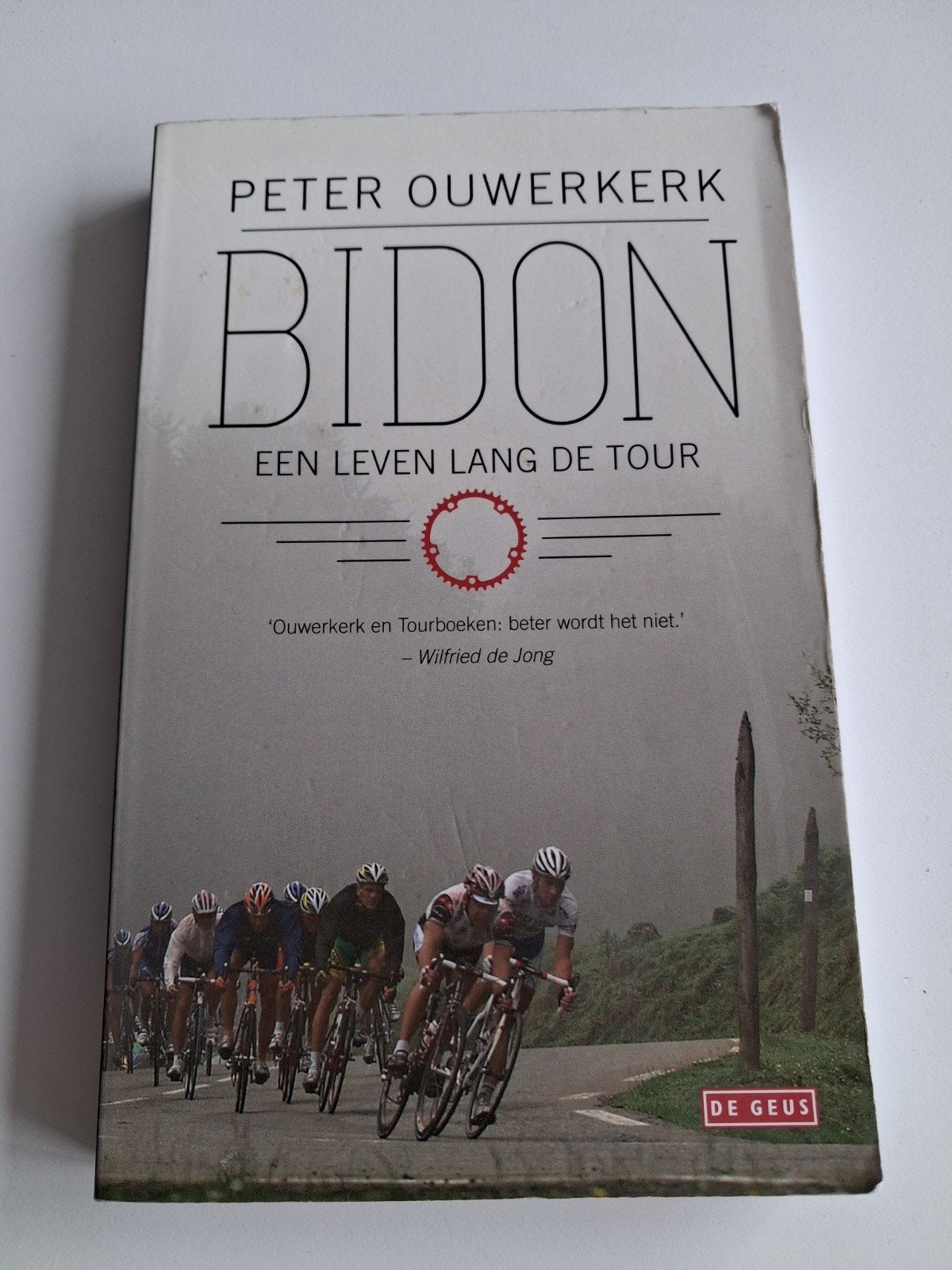 Bidon: Een Leven Lang De Tour - Peter Ouwerkerk, Ophalen of Verzenden, Gelezen, Peter Ouwerkerk, Lopen en Fietsen