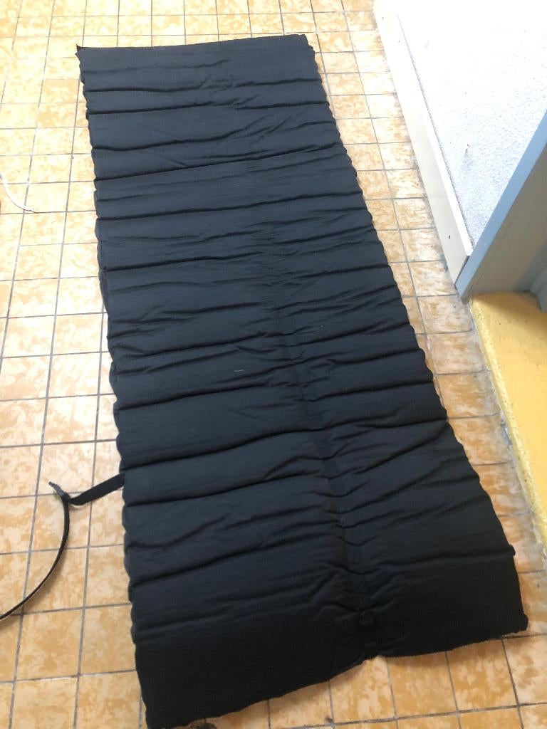 Fun Camp self inflated matras, Ophalen of Verzenden, Gebruikt, 1-persoons