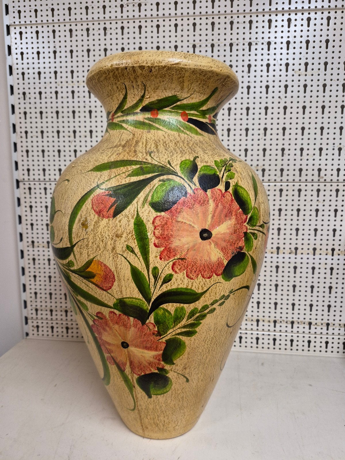 Grote handgeschilderde terracotta vaas met bloemmotief, Antiek en Kunst, Antiek | Vazen, Ophalen
