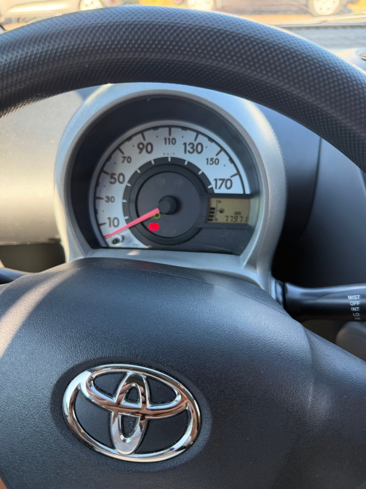 Toyota Aygo 1.0 12V Vvt-i 5DRS 2011 Blauw, Voorwielaandrijving, 68 pk, Origineel Nederlands, Handgeschakeld