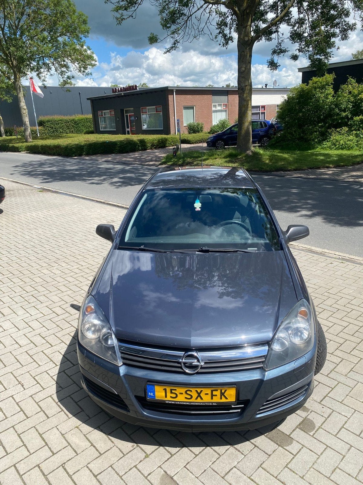 Opel Astra 1.4 16V 5D 2006 Grijs, Auto's, Voorwielaandrijving, 4 cilinders, 49 €/maand, Handgeschakeld
