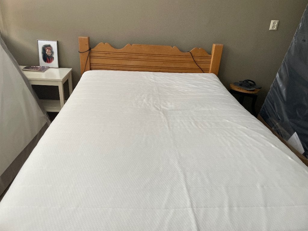 Te koop: bed 2 persoons, Huis en Inrichting, Slaapkamer | Bedden, Ophalen, Eenpersoons, Bruin, 140 cm