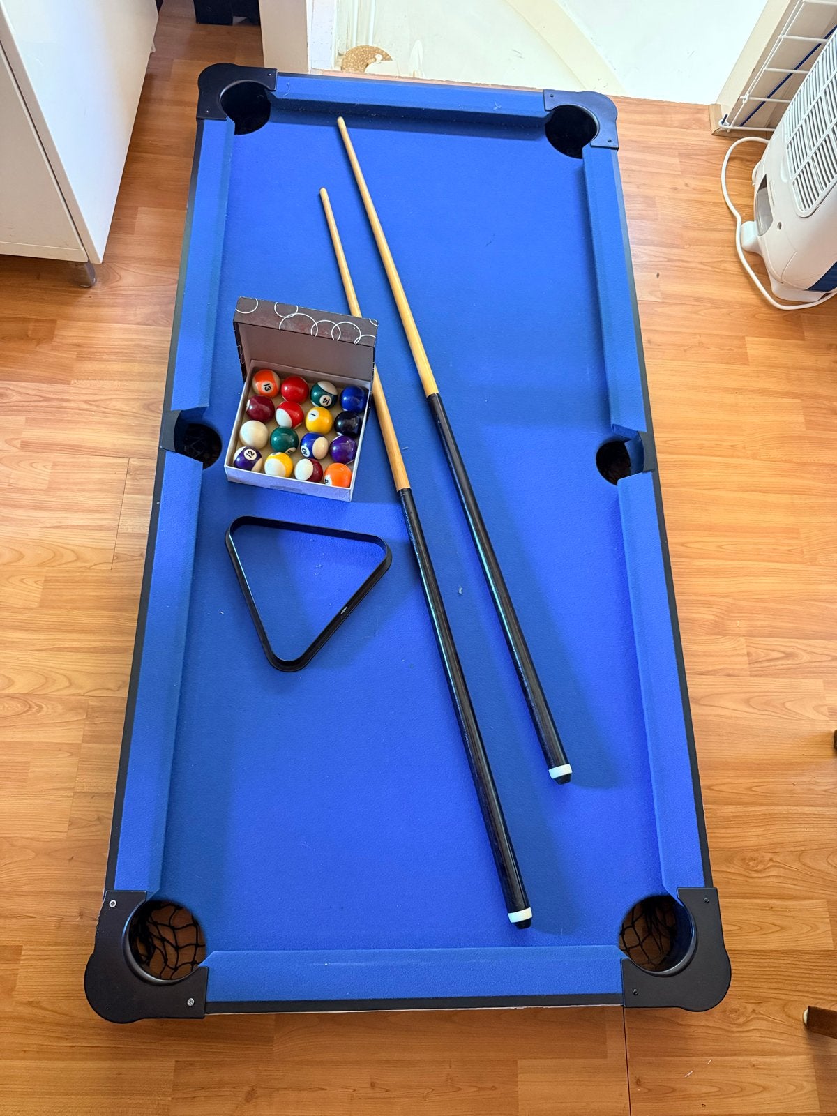 Kleine pooltafel met afneembare poten, Ophalen of Verzenden, Gebruikt, Pooltafel