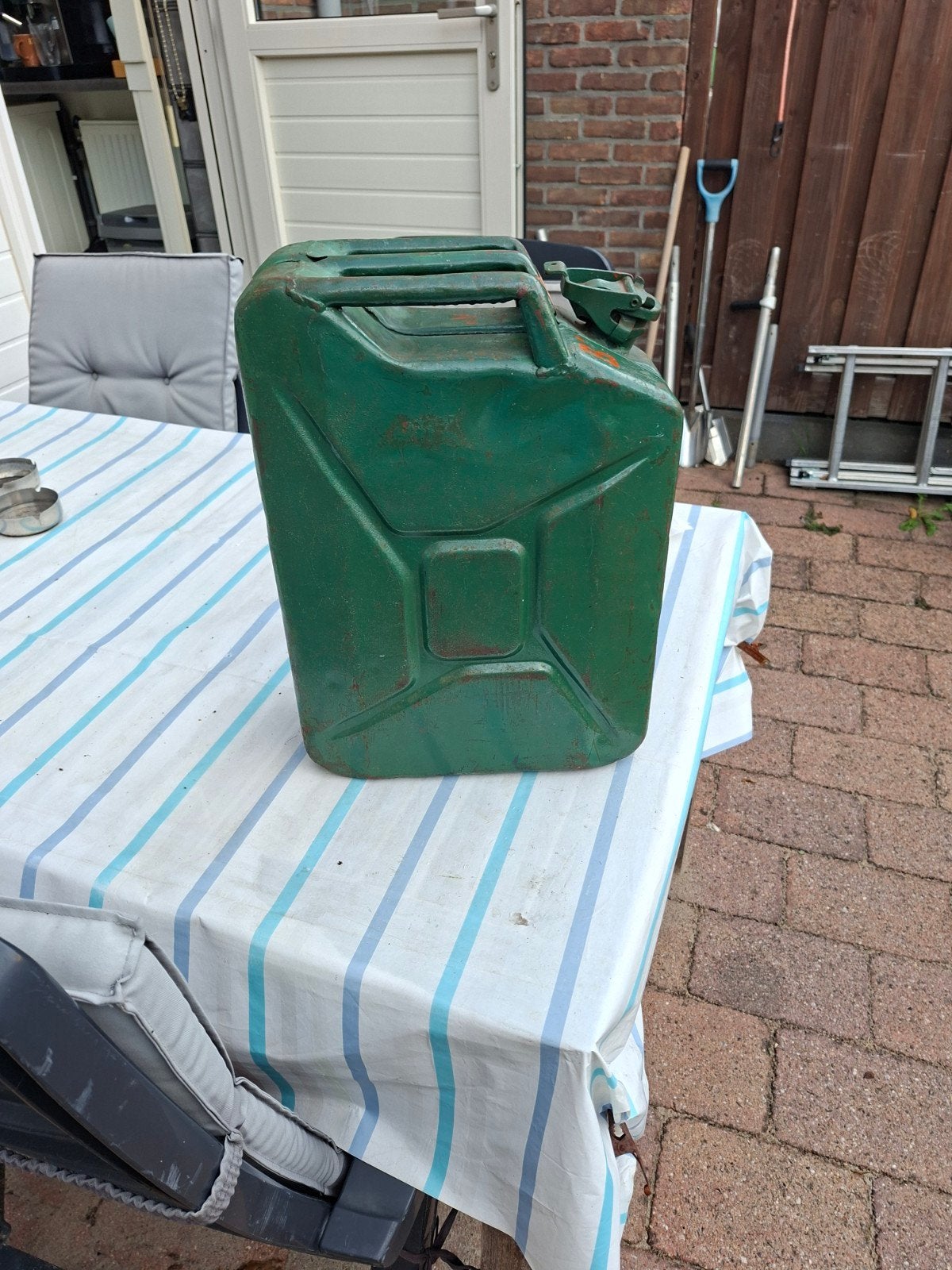 20l jerrycan, Verzamelen, Ophalen, Landmacht, Duitsland