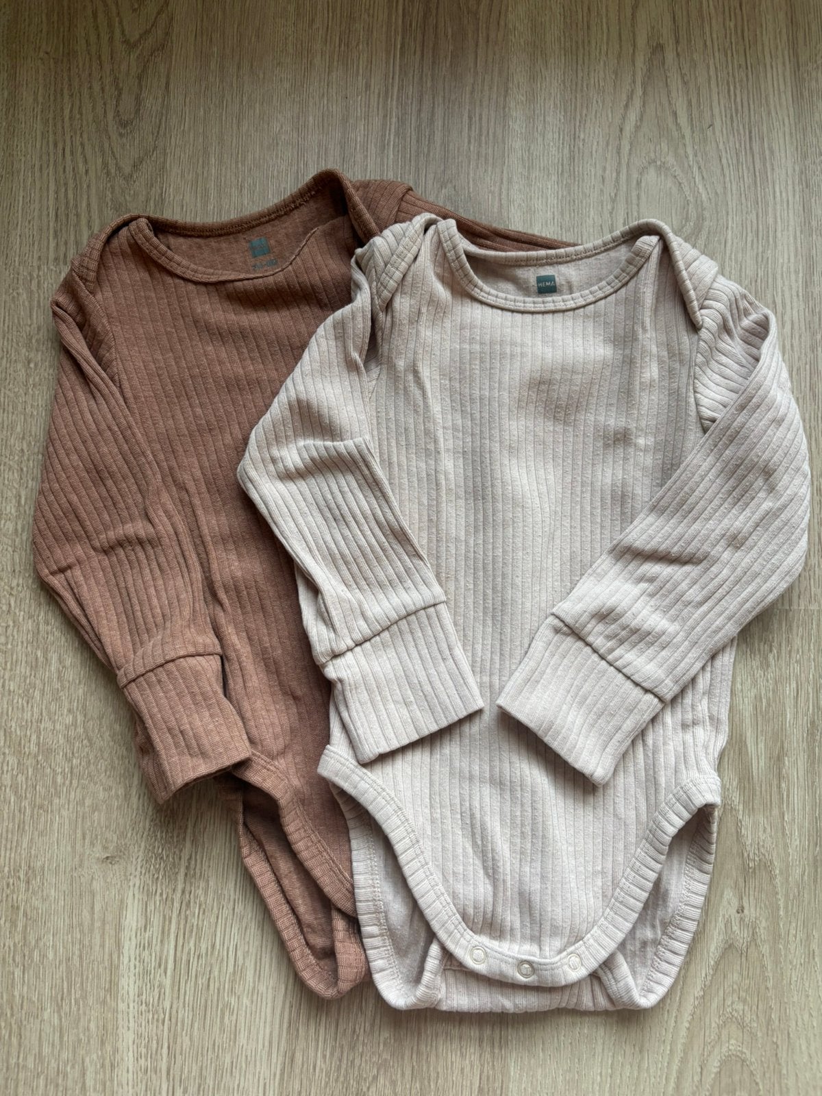 Bamboe rompers met verstelbare drukkers maat 74-80, Ophalen of Verzenden, Zo goed als nieuw, Jongetje of Meisje, Nacht- of Onderkleding