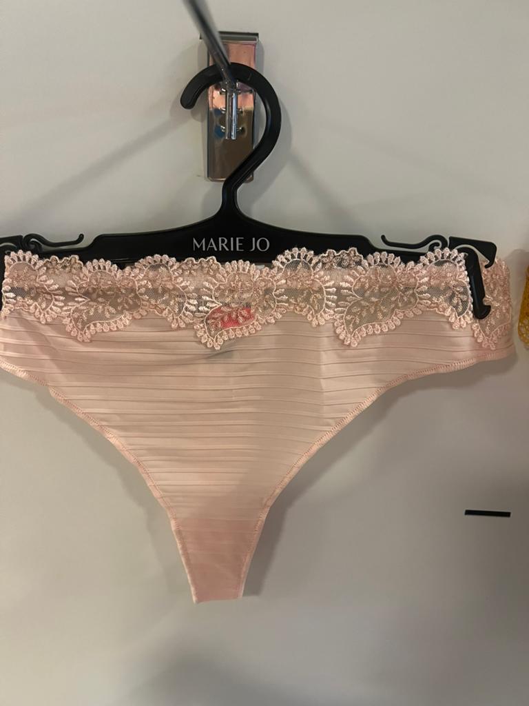 Louisa Bracq  string maat 36 NIEUW!! Nu €15,-, Ophalen of Verzenden, String