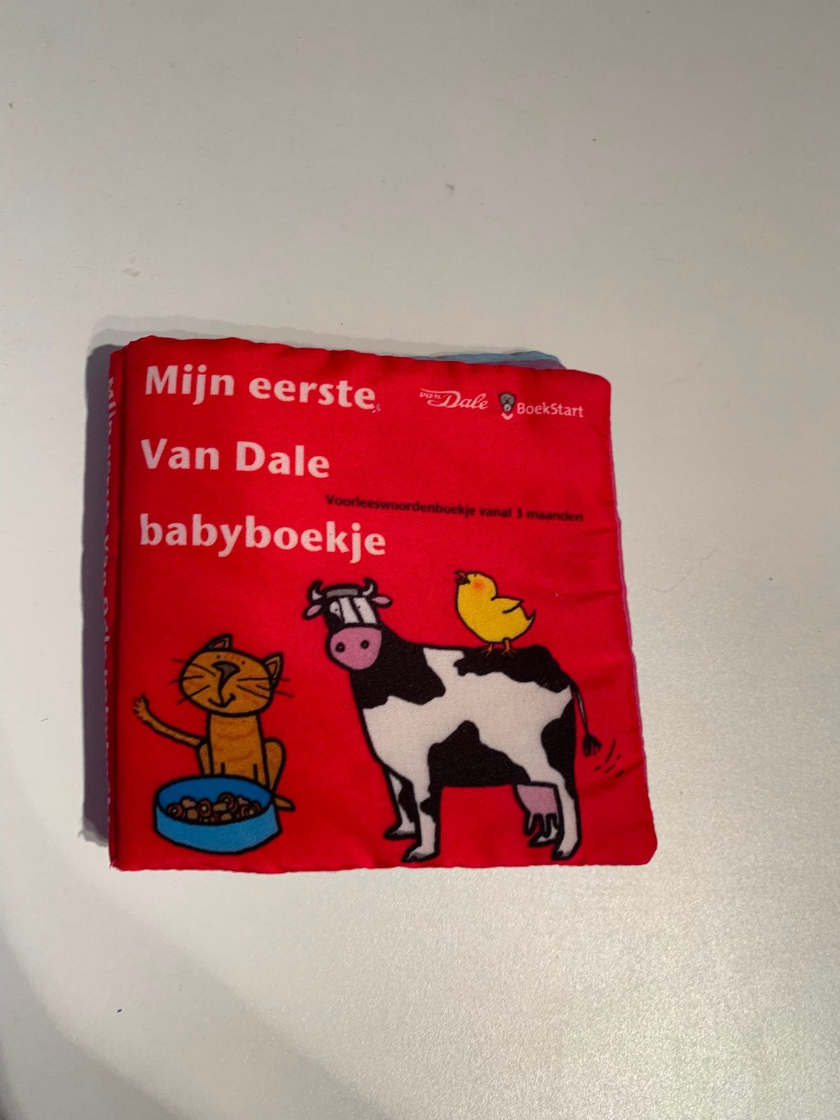 Dikke van dale eerste boek knisperboekje, Ophalen of Verzenden, Zo goed als nieuw, Overige typen