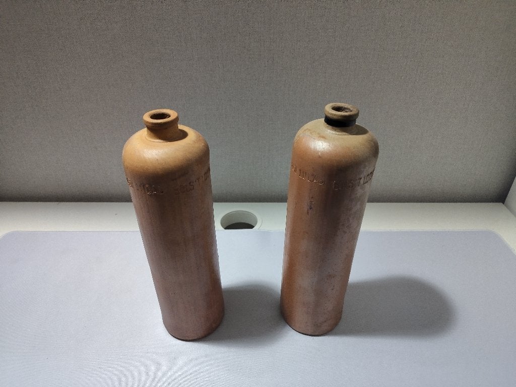 2 Antieke Stenen Bols Jeneverkruiken - Amsterdam ca. 1920, Ophalen