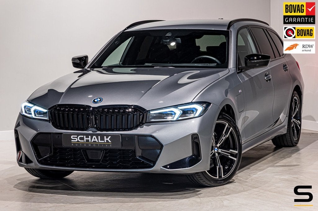 BMW 3-serie Touring 330e|M-sport|HUD|Fiscaal aantrekkelijk, Auto's, BMW, Bedrijf, Te koop, 3-Serie, 360° camera, ABS, Achteruitrijcamera