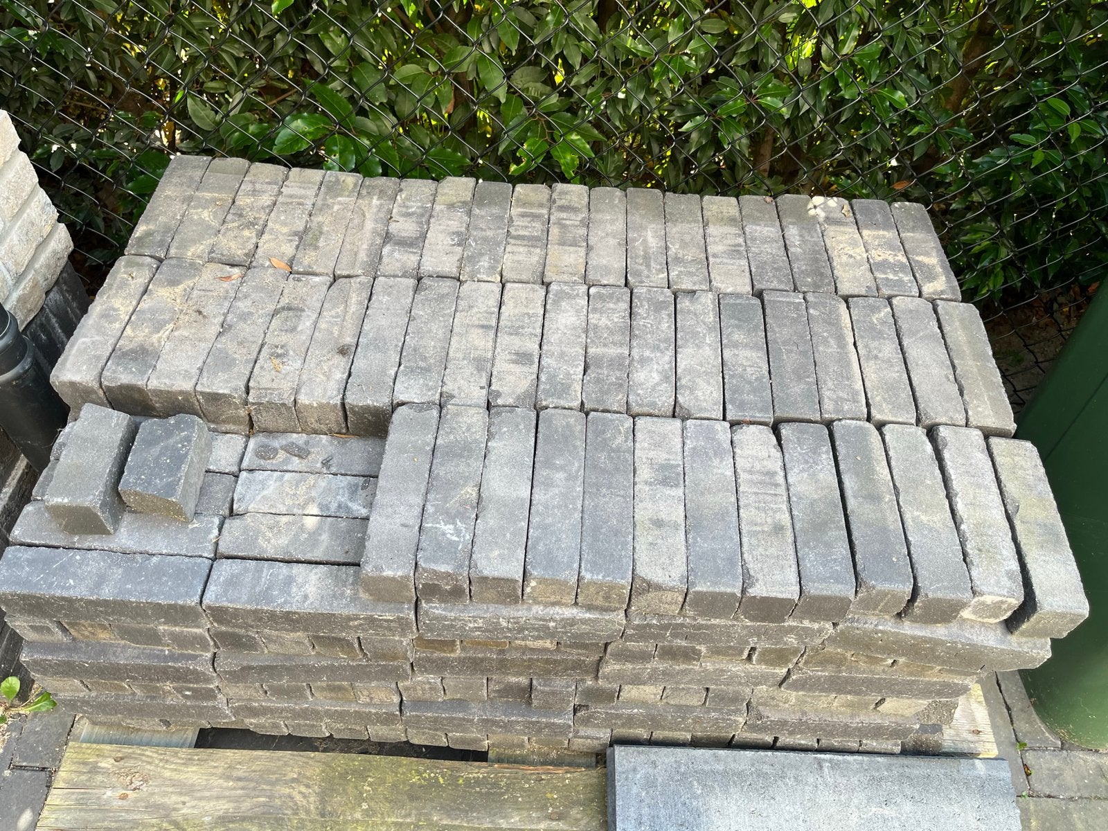 Gebakken waalformaat Lucca Antica 20x5x6, Tuin en Terras, Ophalen, Gebruikt, Klinkers, 10 m² of meer