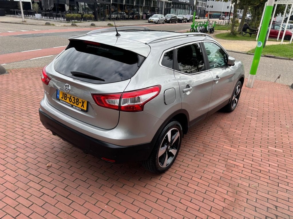 Foto 5 van Nissan QASHQAI 1.2 Connect Edition camara navi pano airco