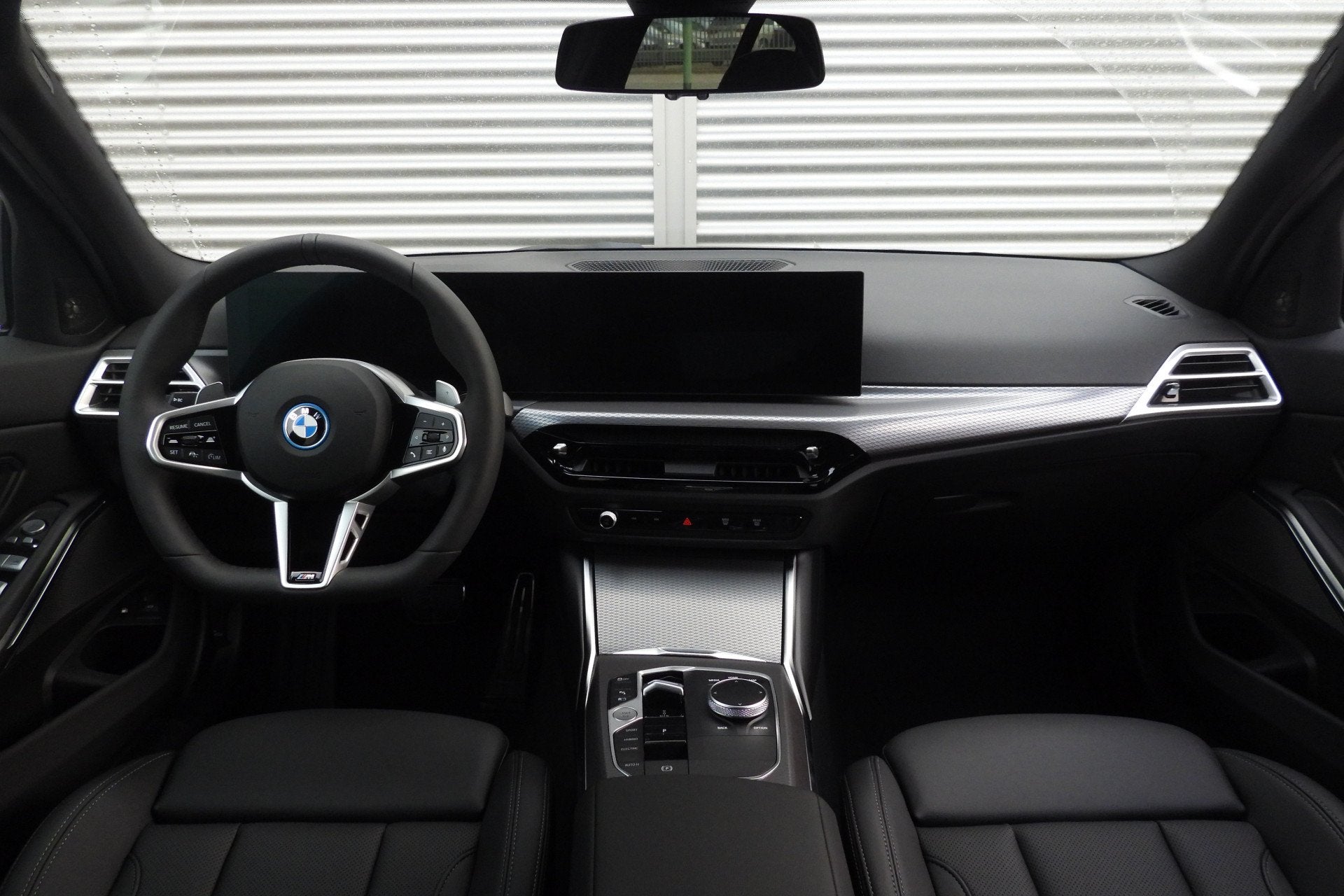 BMW 3 Serie 330e M Sport Automaat / Schuif-kanteldak / Trekh, Auto's, Automaat, 1998 cc, Achterwielaandrijving, Zwart