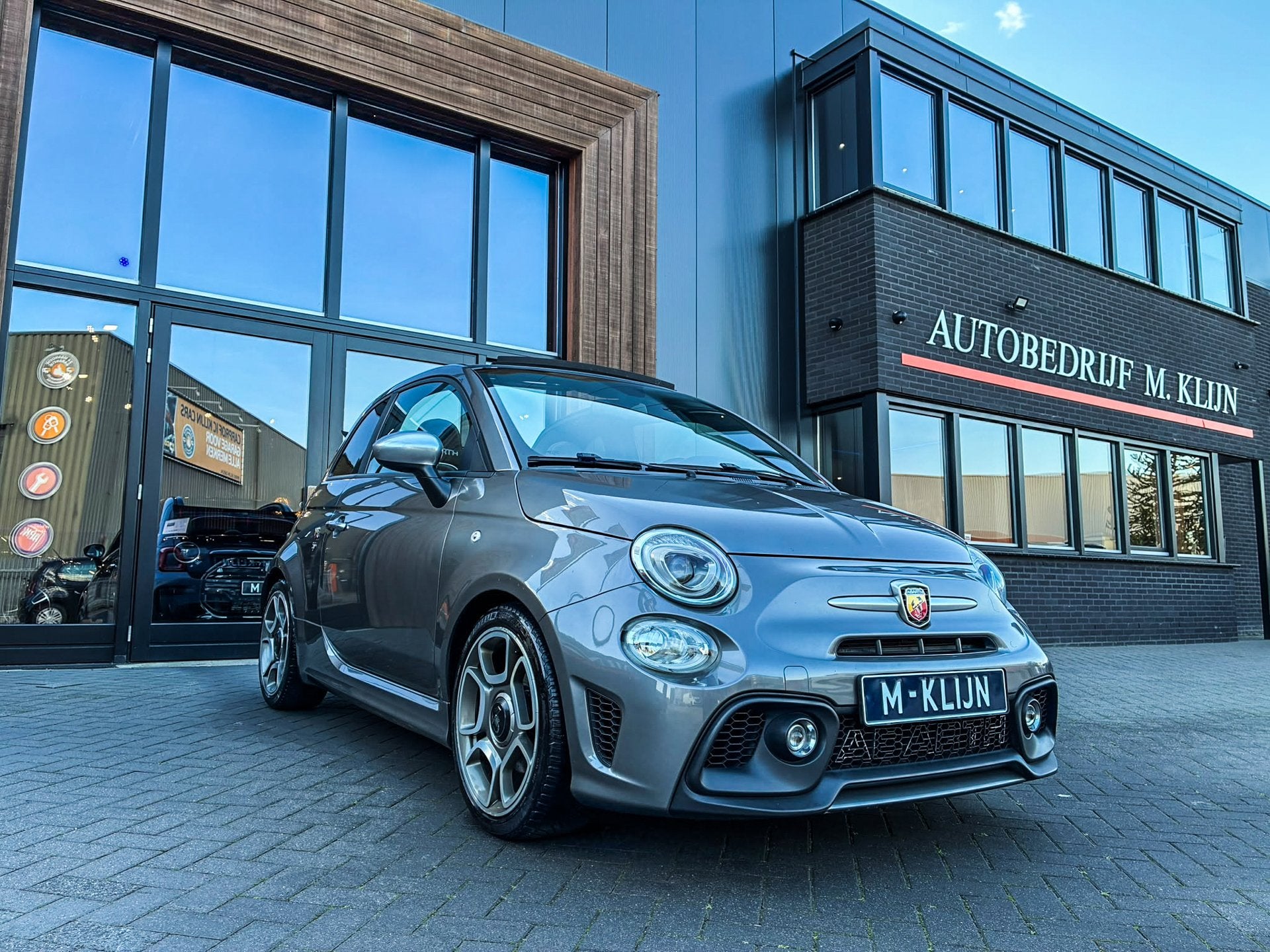 Fiat 500 1.4 T-Jet Abarth 595 Pista Auto/Navi/Cabrio/163pk/V, Auto's, Dealer onderhouden, Zwart, 4 stoelen, 1368 cc