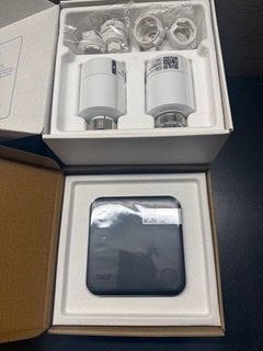 Tado Thermostaat V3+ Starter Kit met 2 Radiatorthermostaten, Ophalen of Verzenden, Slimme thermostaat, Nieuw