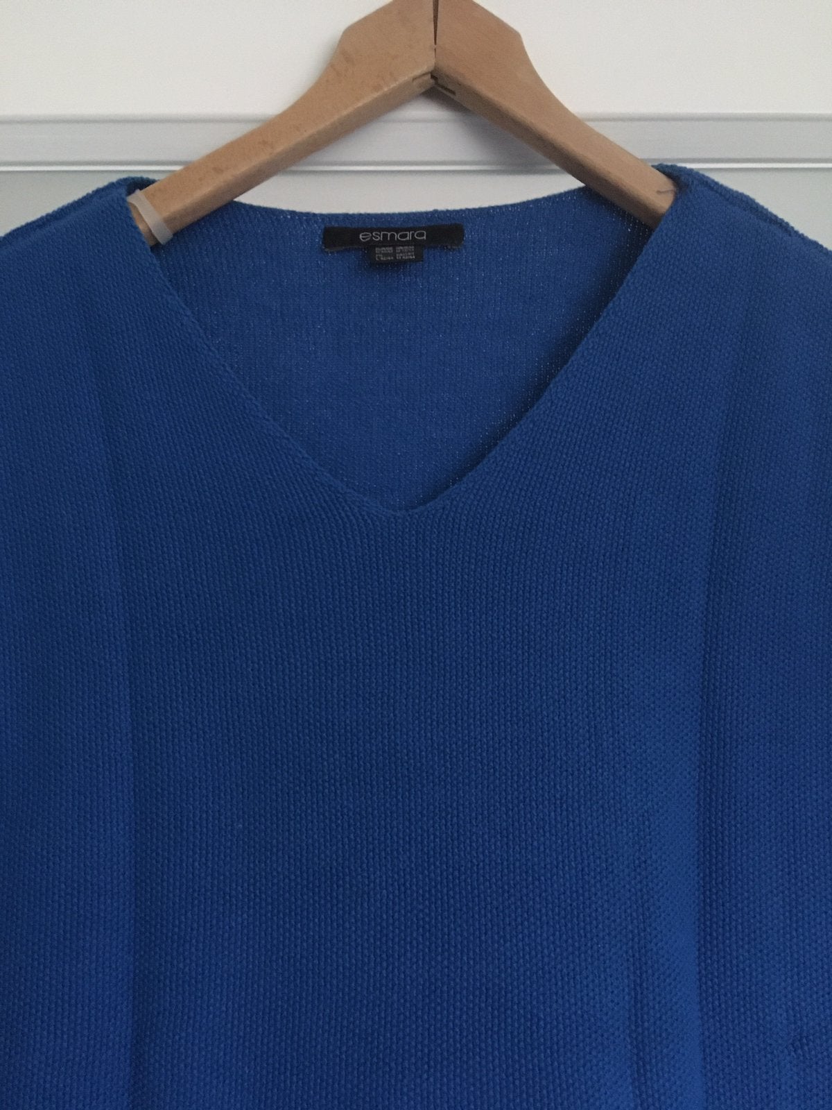 Kobalt blauwe truitje maat s/m. Twee truitjes voor 10 euro, Maat 38/40 (M), Blauw, Ophalen of Verzenden, Zo goed als nieuw