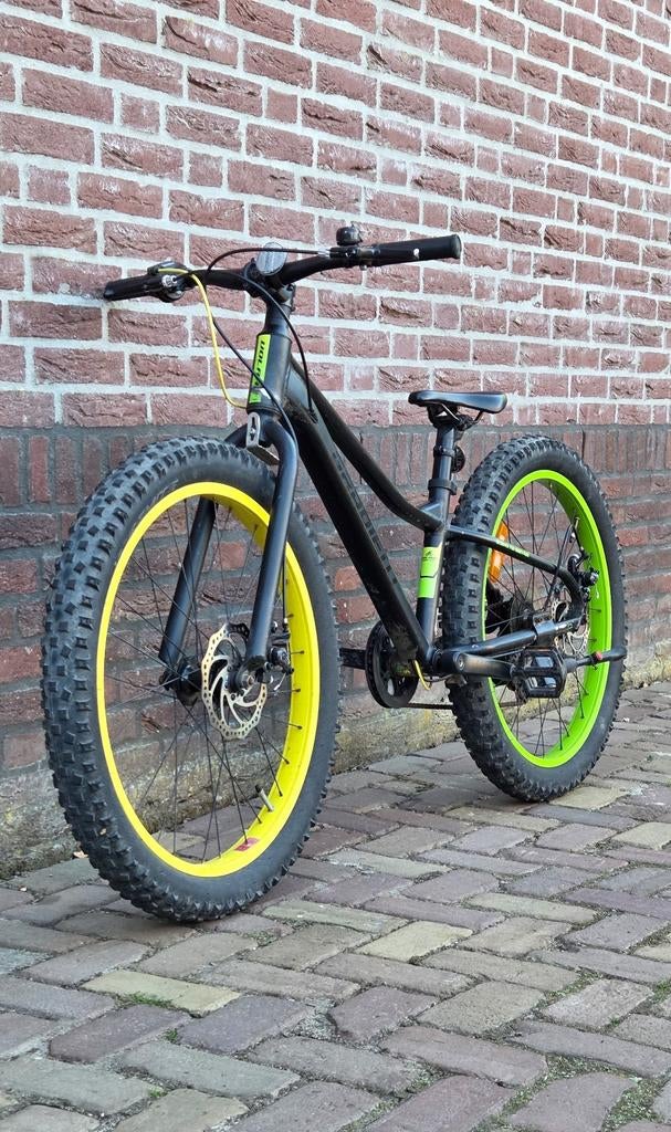 Volare mountainbike gradient zwart geel mtb, Fietsen en Brommers, Fietsen | Mountainbikes en ATB, Ophalen